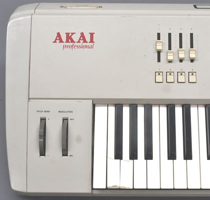 Akai-MX1000 master MIDI controller